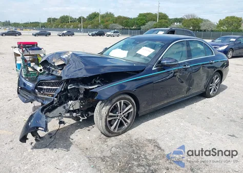 2022 Mercedes-Benz E 350 from USA, damaged, VIN W1KZF8DBXNB049580